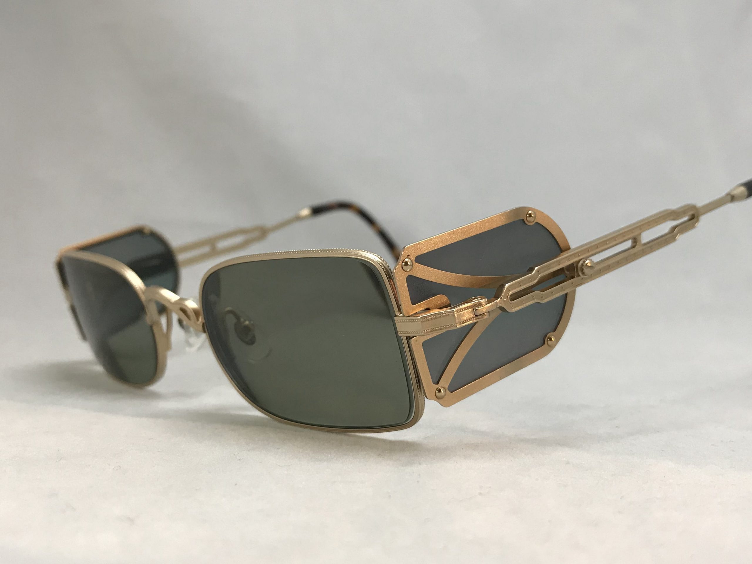 MATSUDA EYEWEAR – M10611H MATSUDA EYEWEAR – M10611H